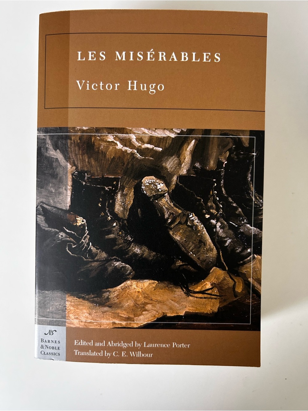 Les Misérables by Victor Hugo - Brown Cover